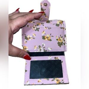 Steve Madden Floral Card Holder